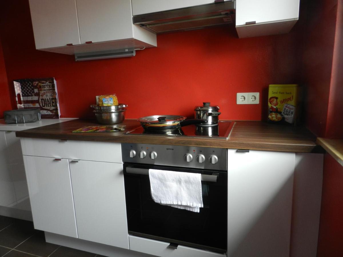 Ferienwohnung Burgenblilck Weinheim Esterno foto
