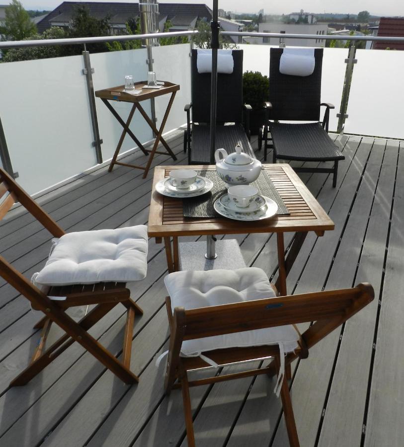 Ferienwohnung Burgenblilck Weinheim Esterno foto
